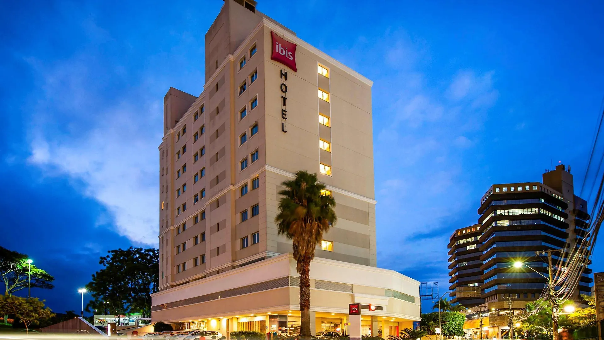 Ibis Sao Jose Hotel