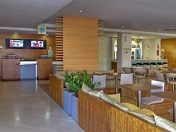 Ibis Sao Jose Hotel